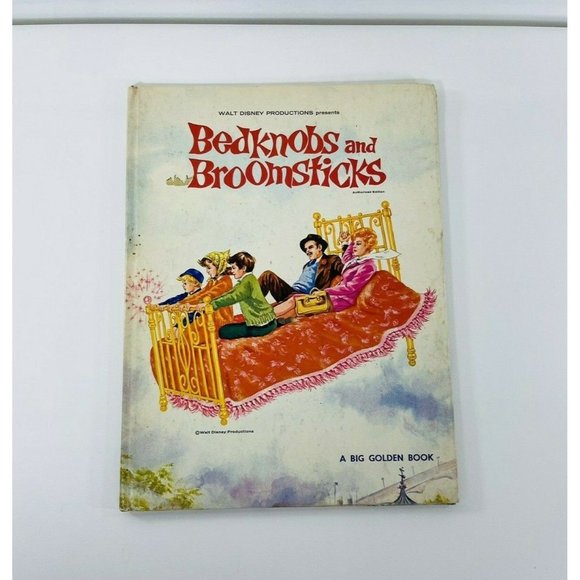 Walt Disney Toys Vintage 971 Bedknobs And Broomsticks Book